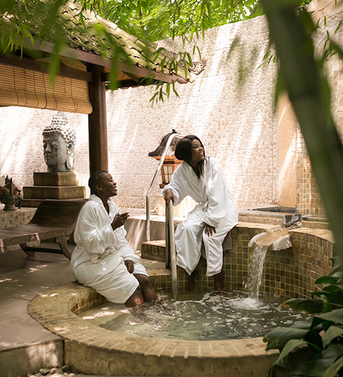 Two friends enjoying the spa at Fairlawns Johannesburg