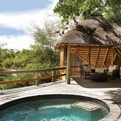 Private plunge pool at Londolozi Founders Camp