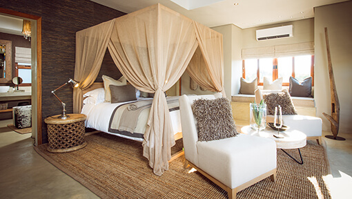 Bedroom of luxury villa at Sabi Sabi Bush Lodge 