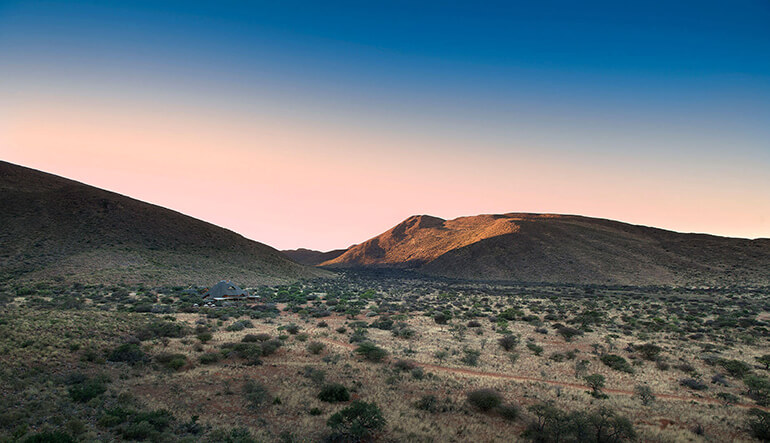 Tarkuni Valley in Kalahari