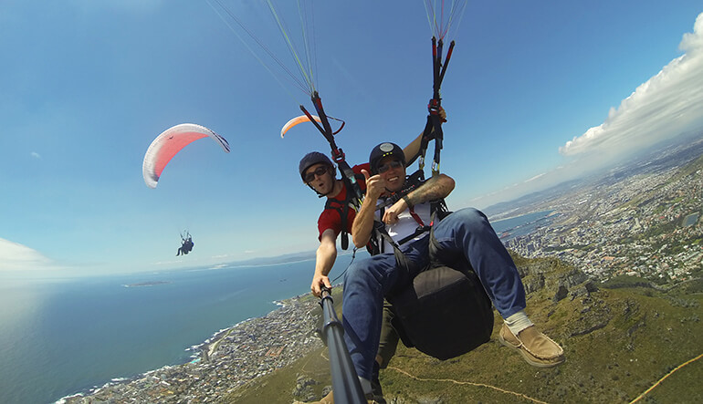 Tandem paragliding from Lions Head in Cape Town