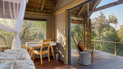 Bateleur Safari Camp bedroom suite