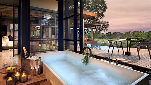 Luxury bathroom in suite of andBeyond Tengile River Lodge